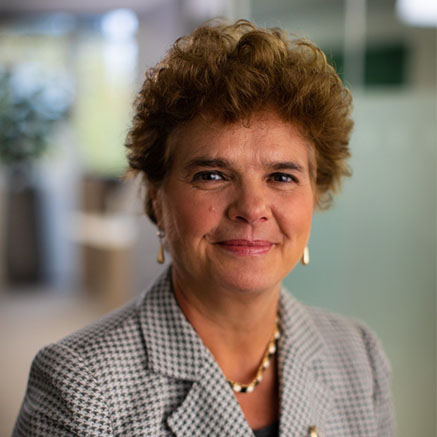 Liliana Solomon, Group CFO, Awaze